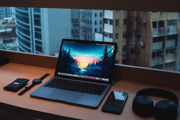 Réparation d'un ordinateur portable ouvert